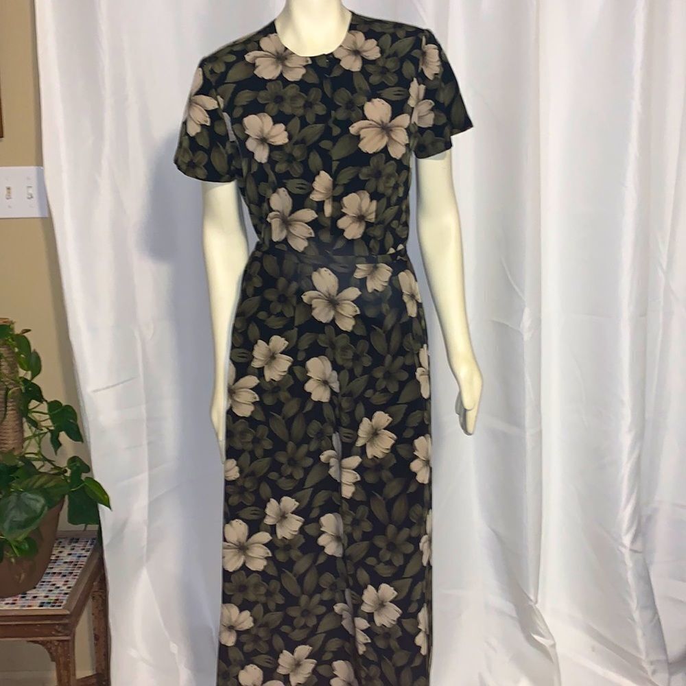 Vintage 90’s‎ Floral print two piece dress. Size 8